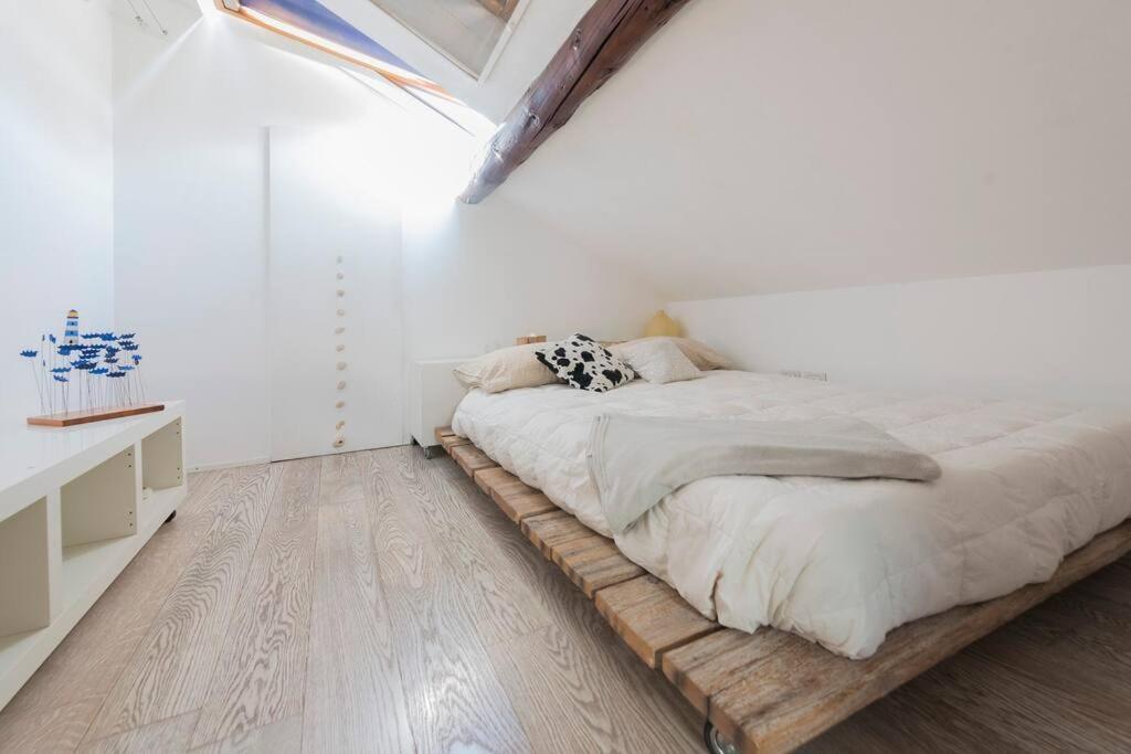 Design&Terrazzo A 5 Min Dal Centro - Laura'S House Apartment Milan Luaran gambar